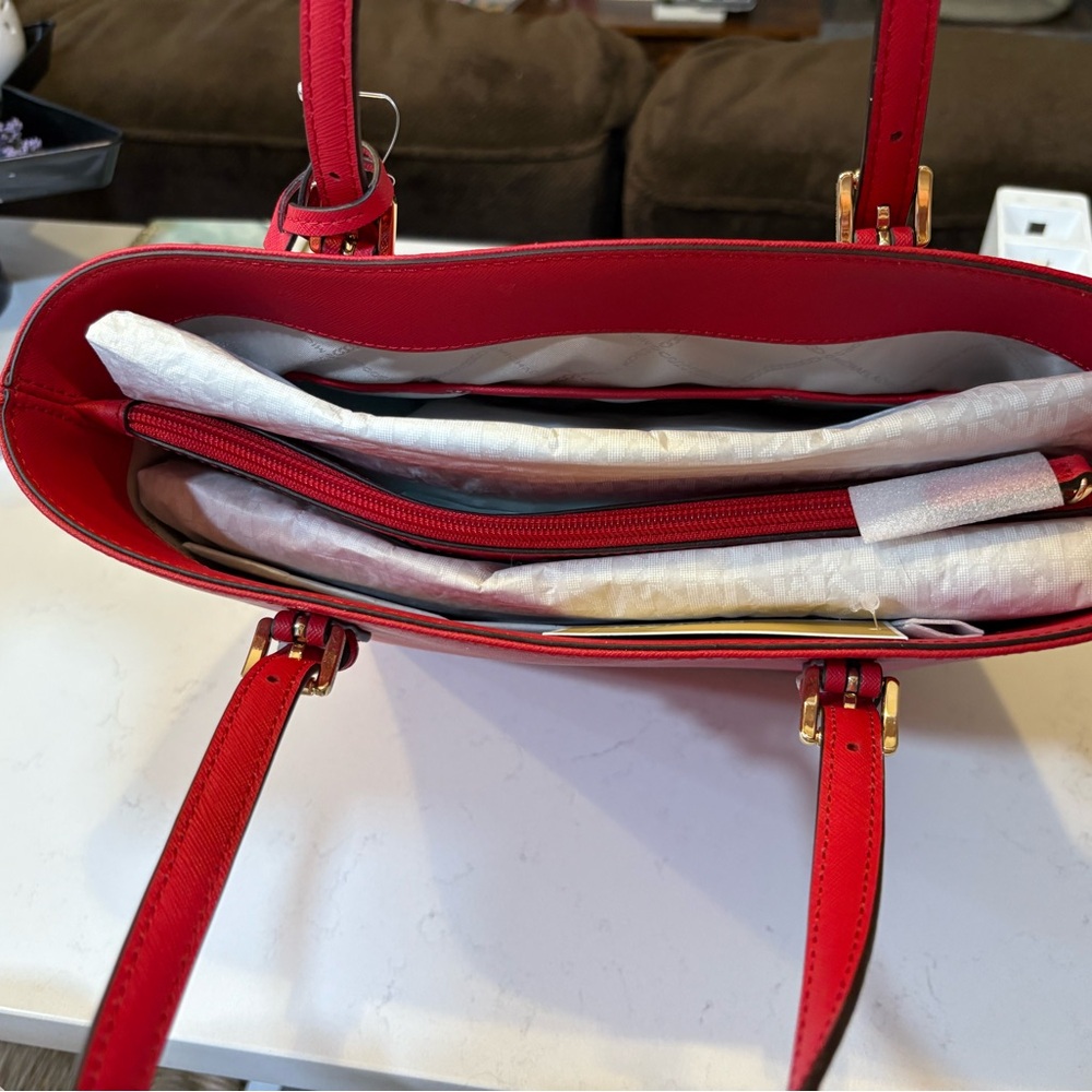 Red Tote Bag - Picture 5 of 5